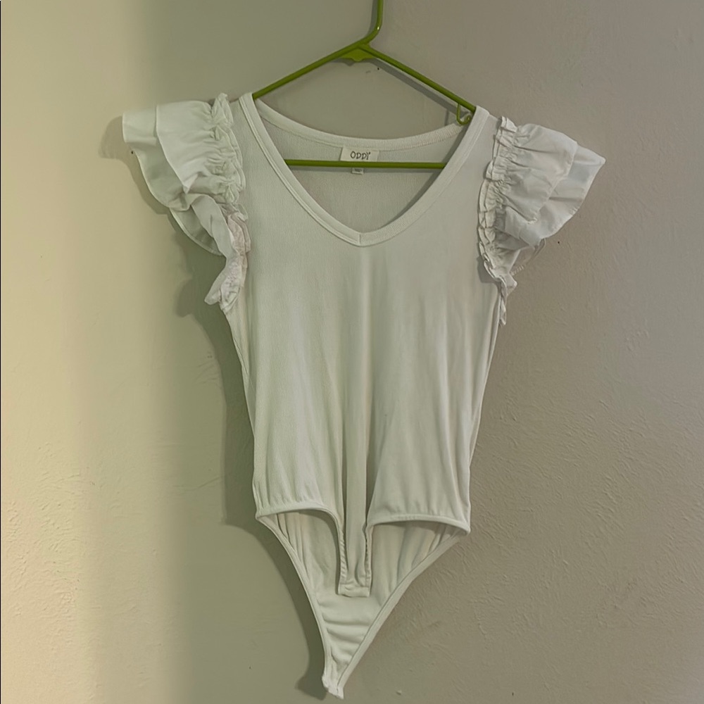 White Ruffled Sleeve Bodysuit